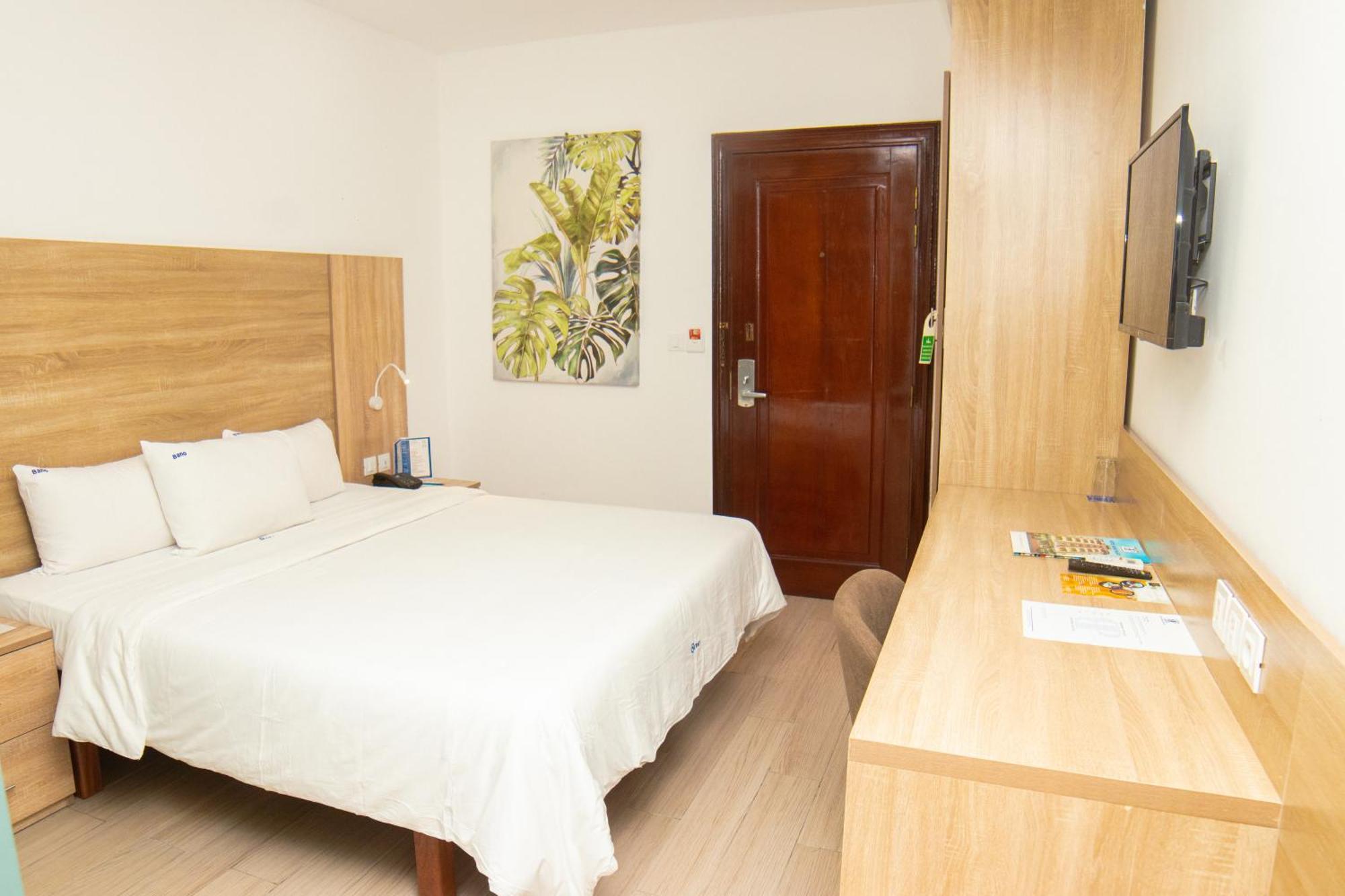 Bano Palace Hotel Douala Exterior photo